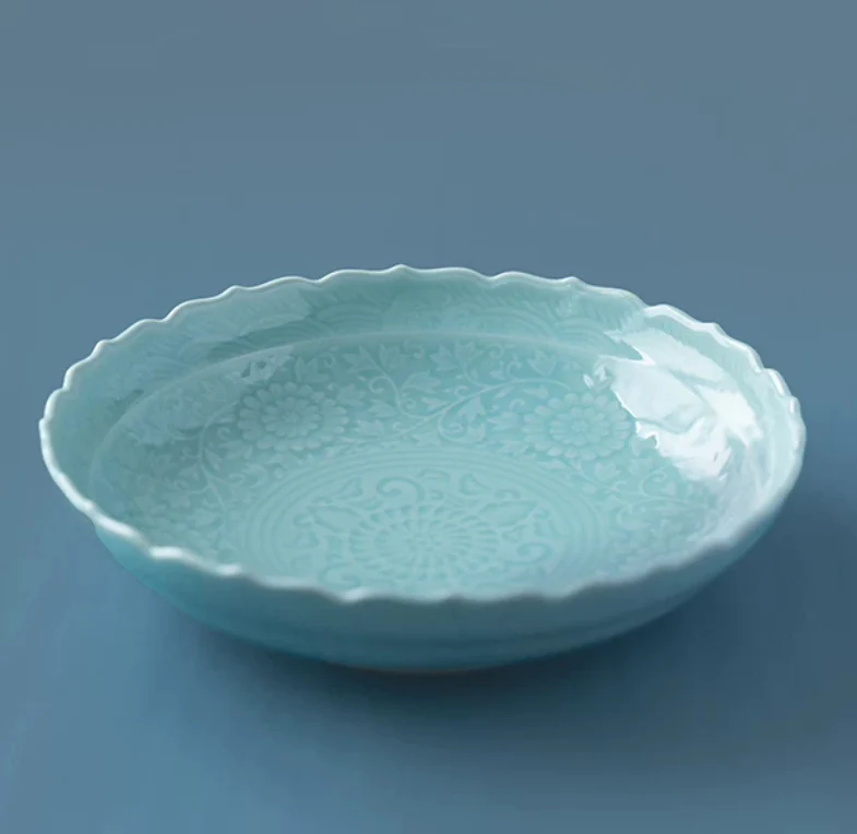 Arita yaki Handmade Celadon 24cm Large Round Plate - Image 2