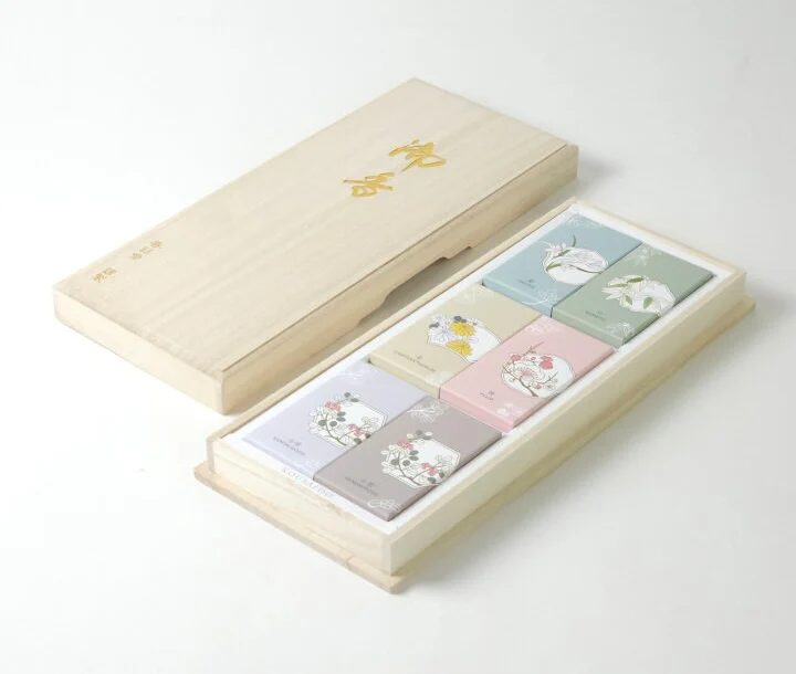 Kousaido Gift Incense Set Short Incense Stick Assortment Wooden Gift Box -香彩堂