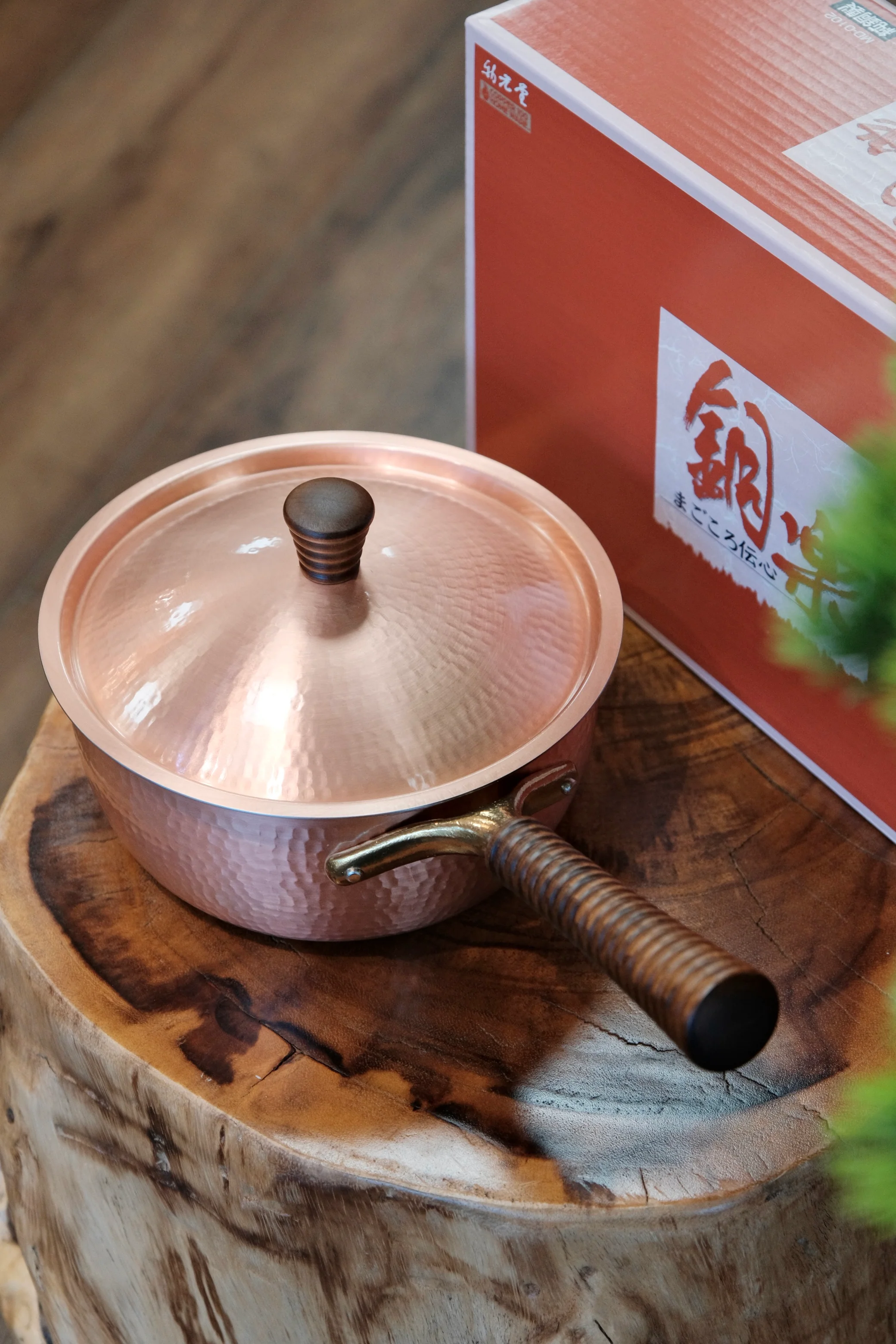 Japan Hand Made Sinkoukinzoku Pure Copper Snow Flat Pot 18 cm