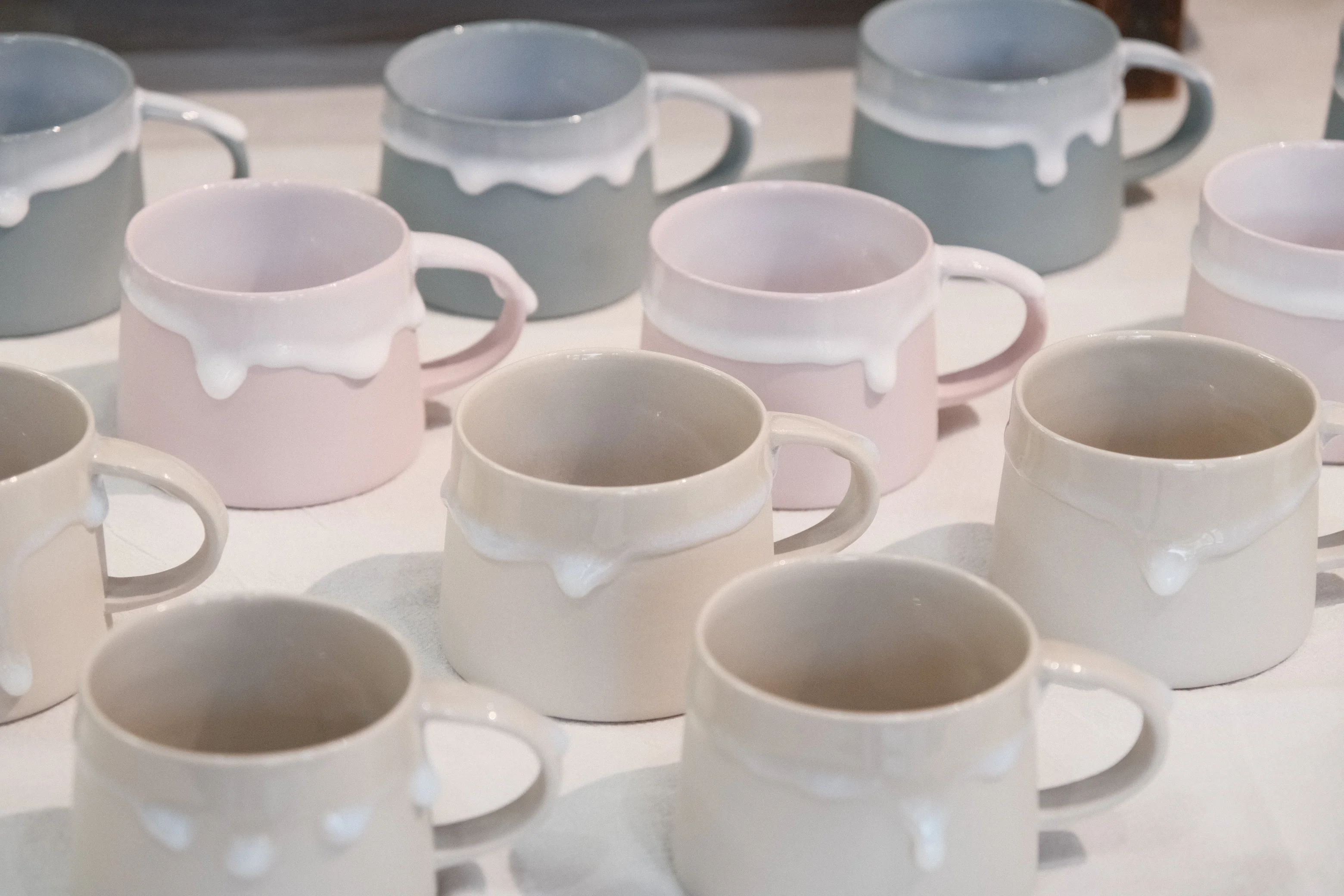 Eiji Miyaki-宮木英至 doripin mug (Milky gray) - Image 3