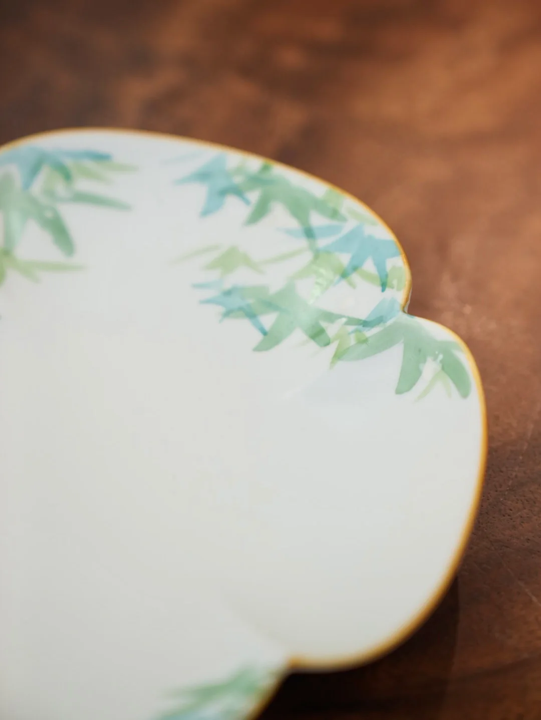 Japan Arita Yaki Artisan Hand Painted Green Leaf Cup and Saucer Set - Image 3
