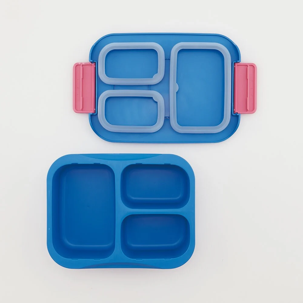 Japan SKATER Antibacterial Bento Box- Bunny Convenience Store 900ml - Image 3