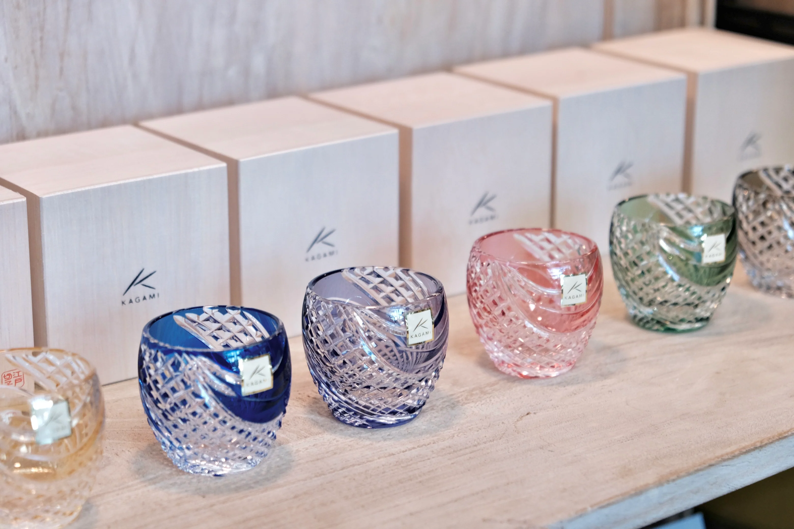 [KAGAMI CRYSTAL] | EDO KIRIKO | Fish Scales Stripe Sake Cup Blue - Image 5