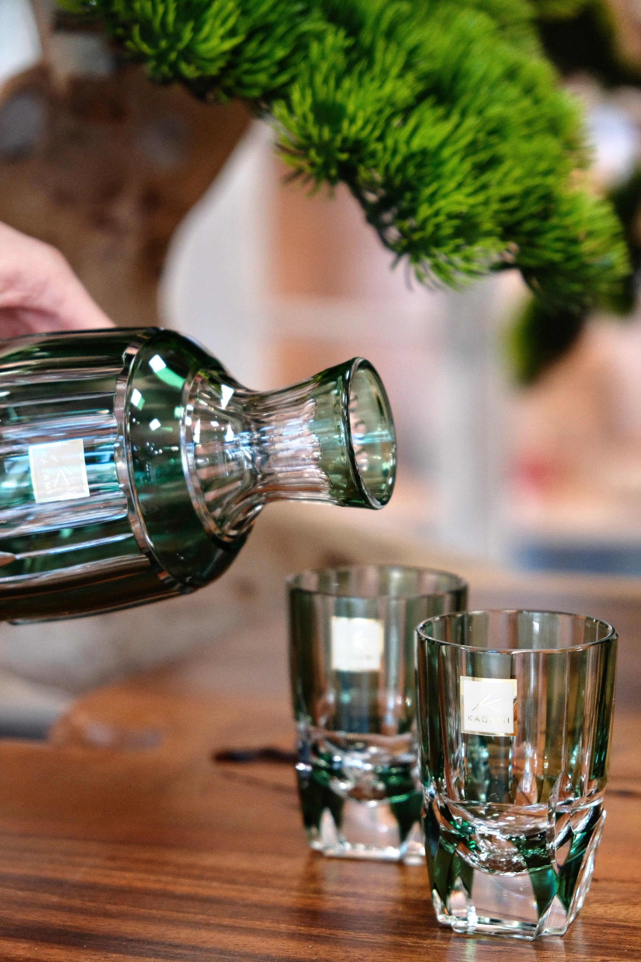 [KAGAMI CRYSTAL] |  SAKE SET BAMBOO STEM SERIES | EDO KIRIKO - Image 2