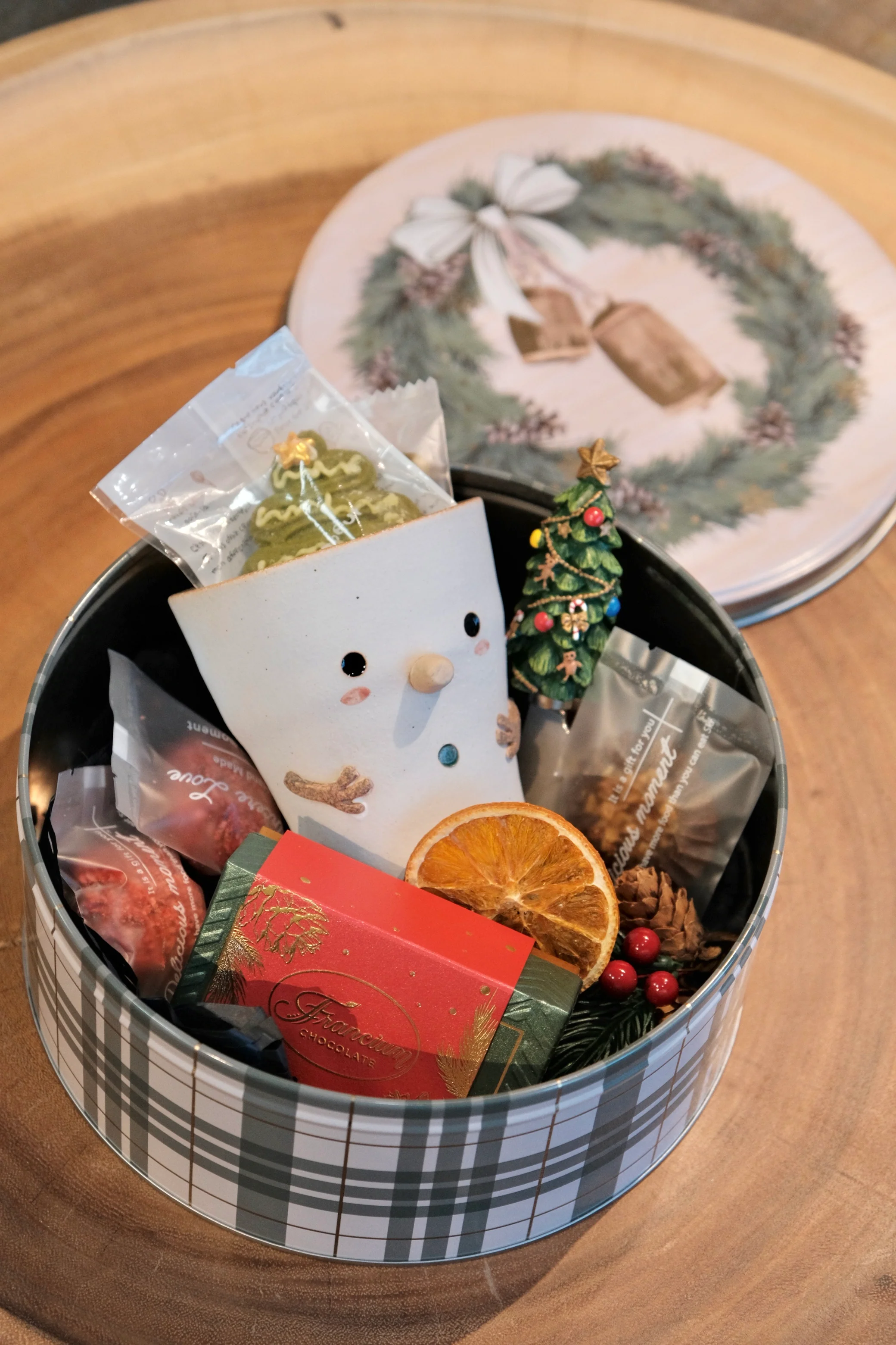 | Orange Market Tableware | Holiday Gift Tin (Winter Cup Gift Set) - Image 4