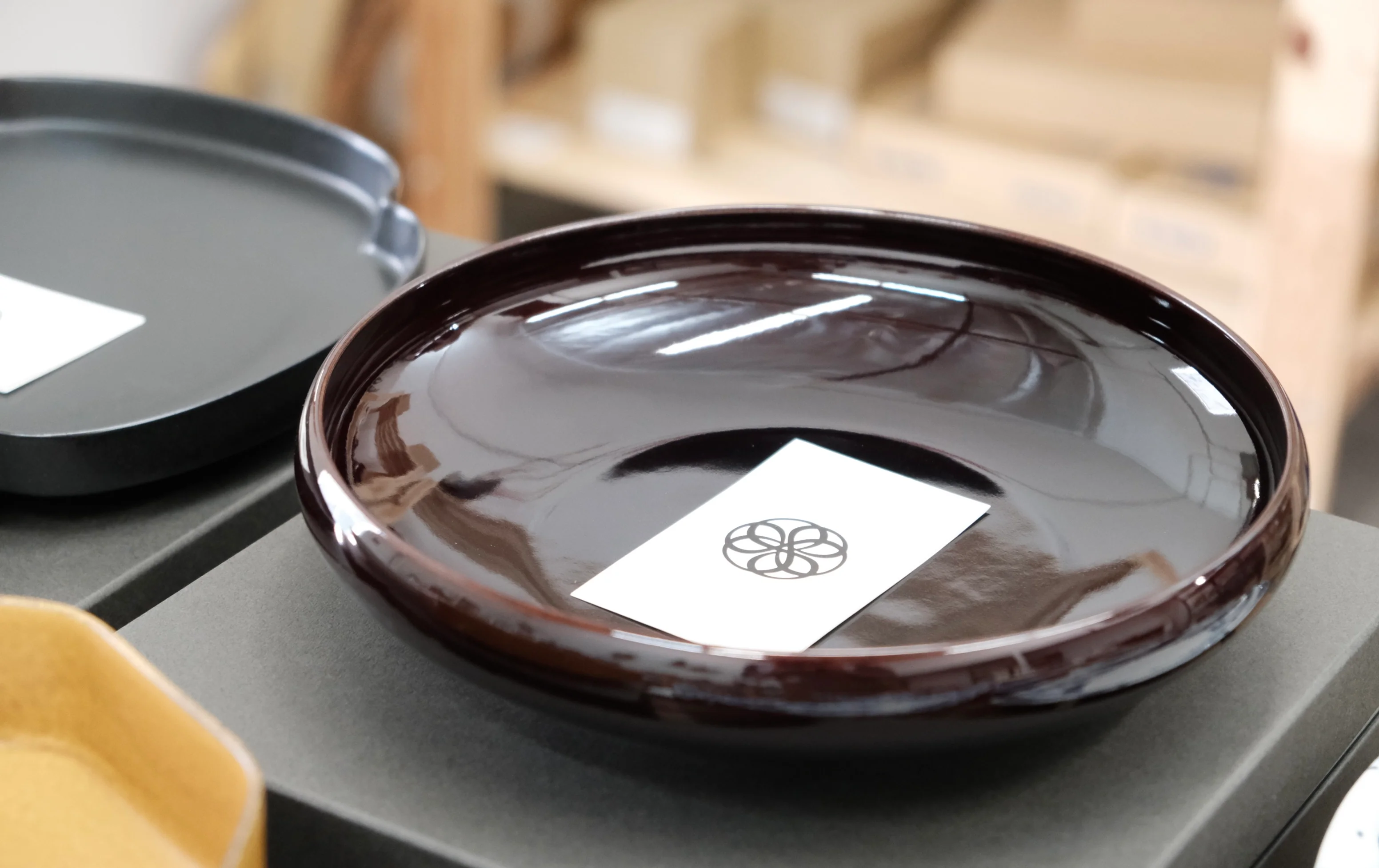 MIYAMA x TSUDOI by RINA ONO(IRON MAROON SERVING BOWL) - Image 3