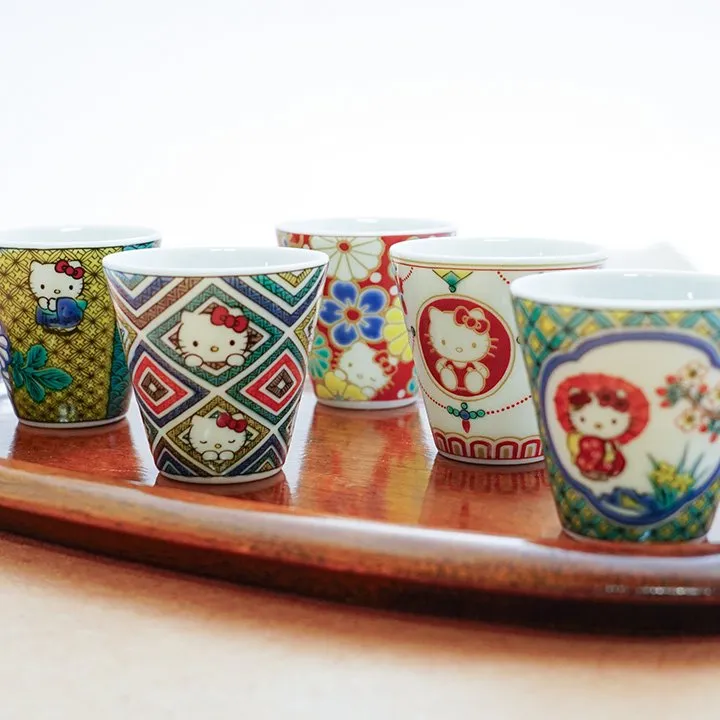 SANRIO Hello Kitty KUTANIYAKI mini Sake cup