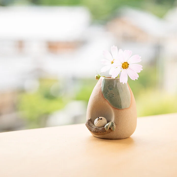 Shigaraki ware Handmade Owl Vase#3 (Gift Box) - Image 3