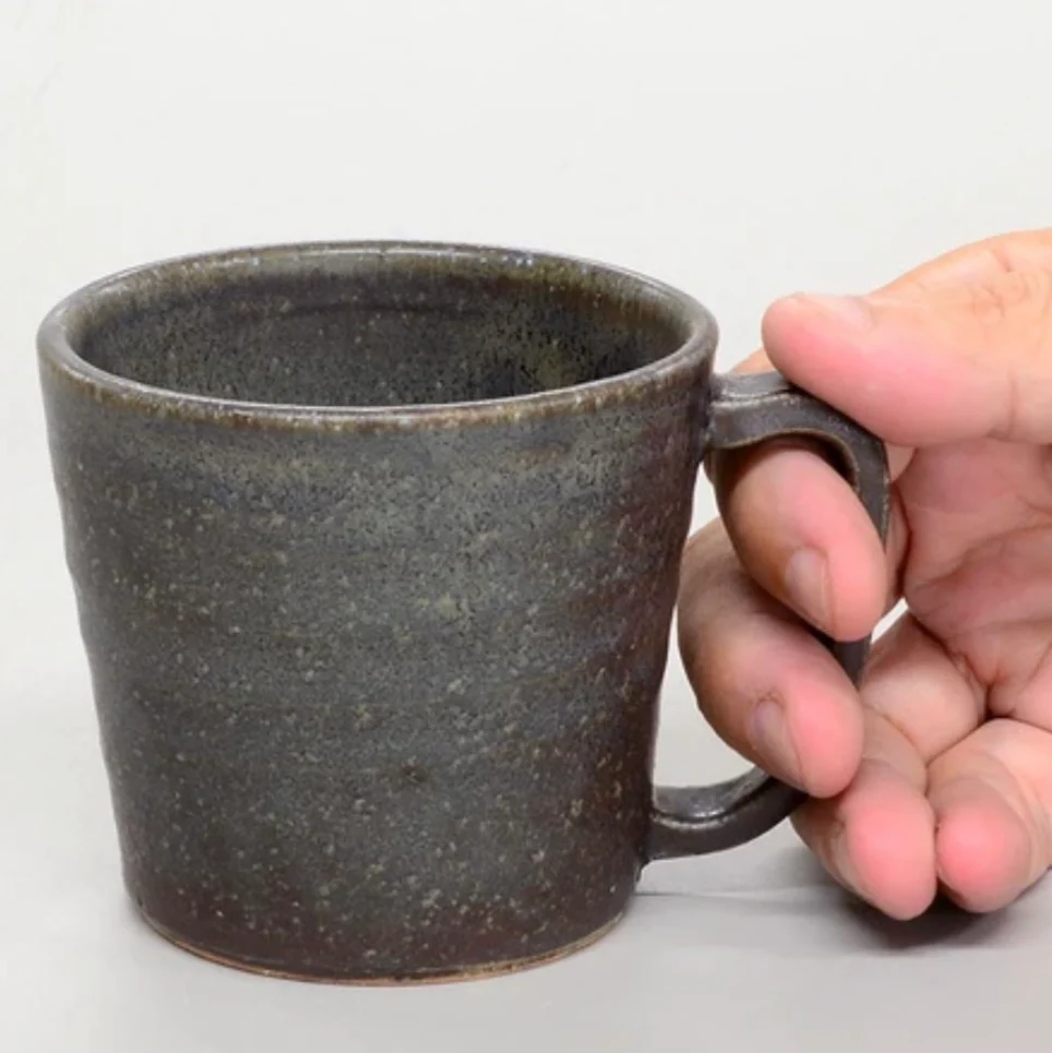 Japan Handmade Shigaraki ware Collector’s Special Edition Series
信楽焼 - Image 6