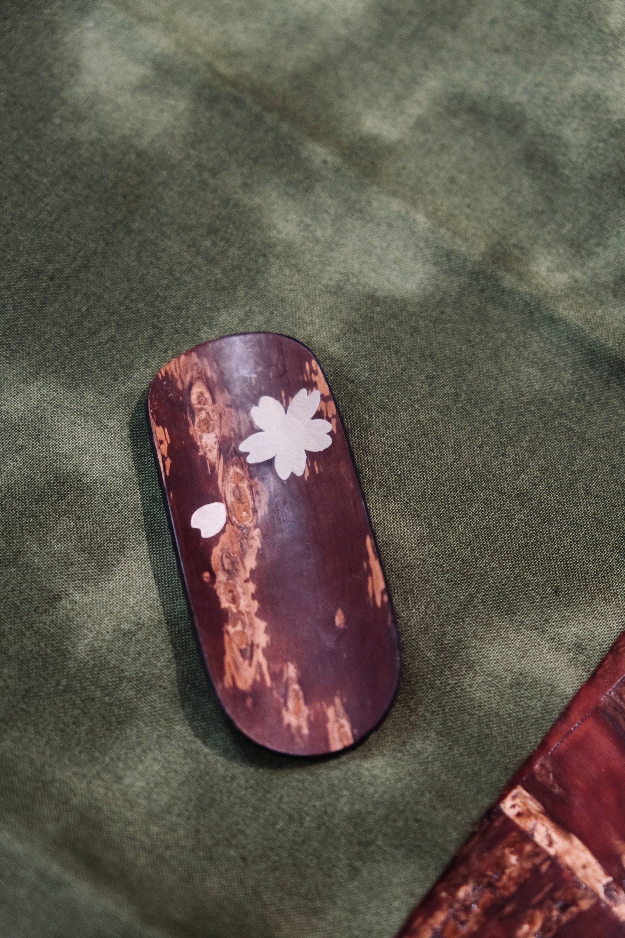 Yatsuyanagi Handmade Sakura Wood Tea Spoon - Image 3